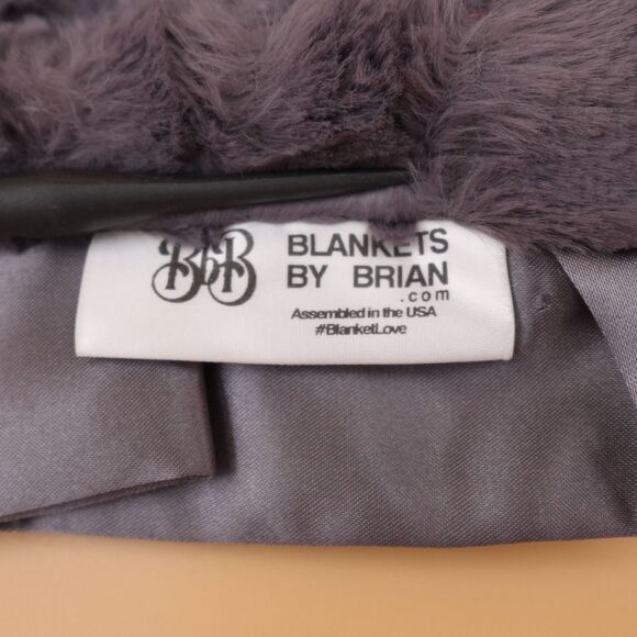 Blankets by Brian Lovey Minky Mini Blanket Gray 15"×13.5" Satin Ruffle - Picture 2 of 10